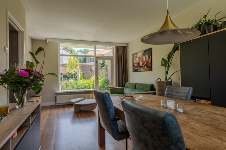 Foto 12 van van Beijerenstraat 6