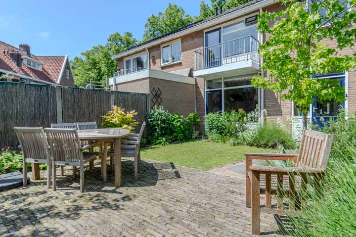 Foto 28 van van Beijerenstraat 6