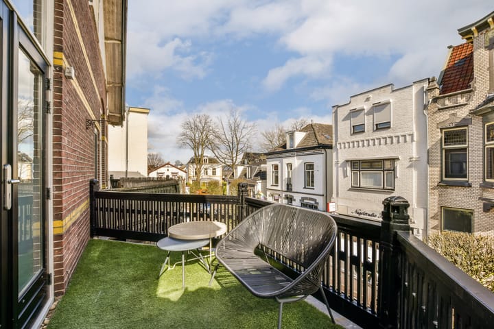 Photo 3 of Brinkstraat 33-B