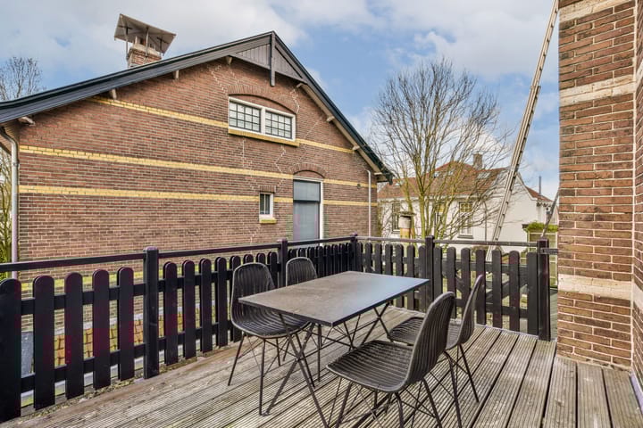 Photo 16 of Brinkstraat 33-B