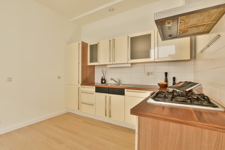 Photo 11 of Brinkstraat 33-B