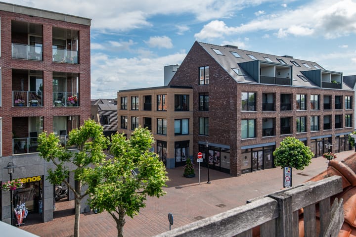 Foto 28 van Heereweg 186