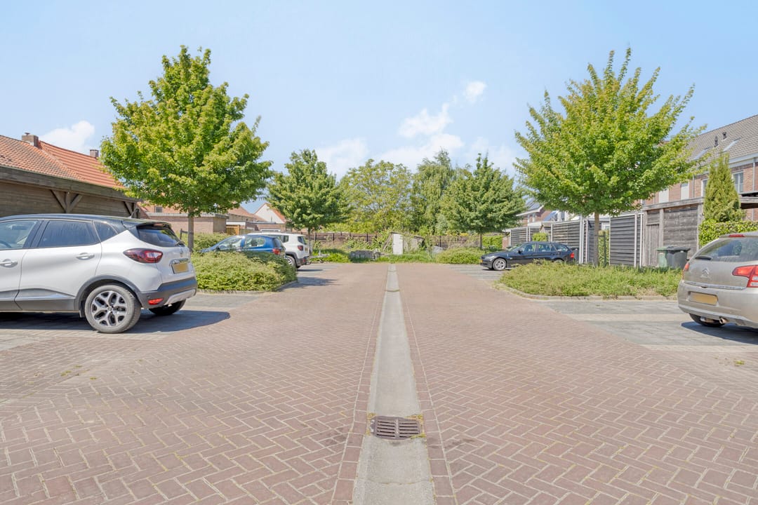 Foto 31 van Suzannaweg 12