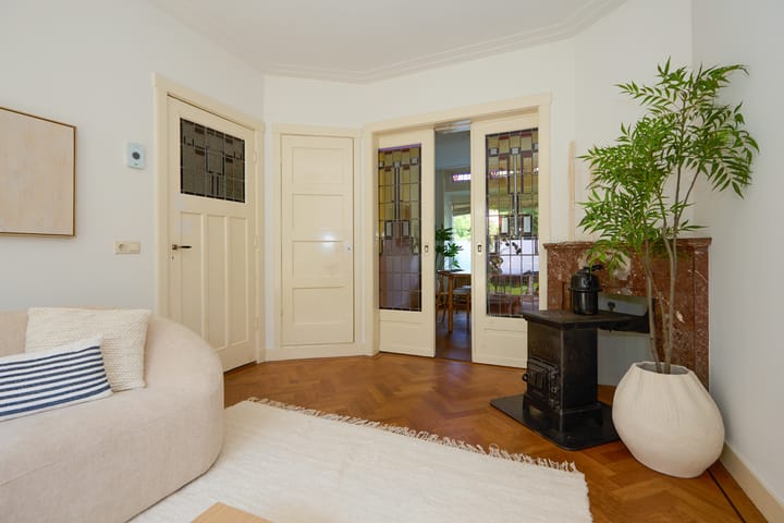 Foto 13 van De Ruijterplein 7