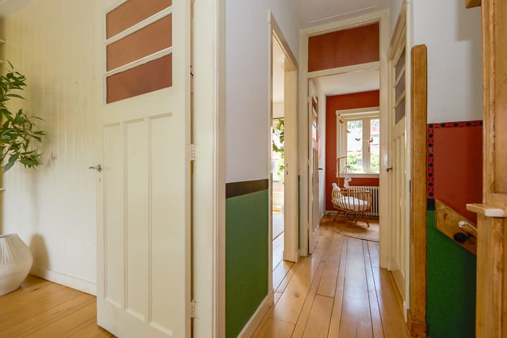 Foto 34 van De Ruijterplein 7