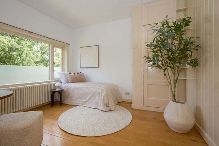 Foto 35 van De Ruijterplein 7