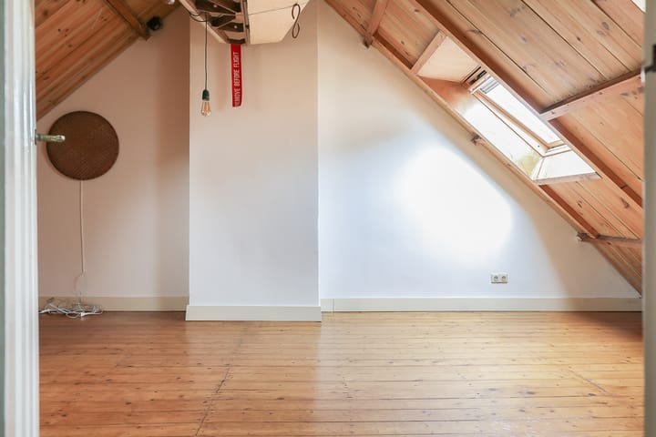 Foto 44 van De Ruijterplein 7