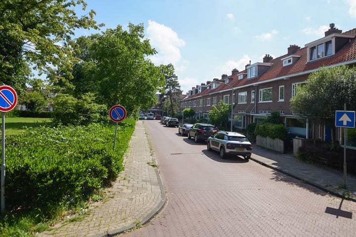 Foto 50 van De Ruijterplein 7