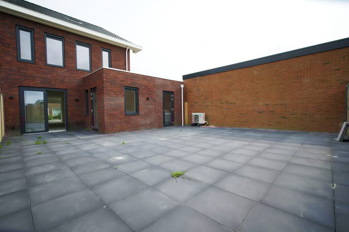 Foto 15 van Saturnusstraat 17