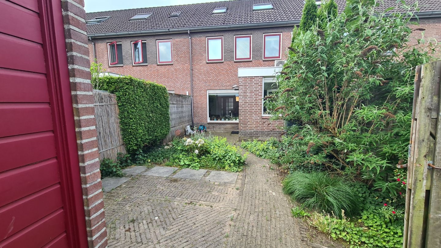 Photo 19 of Potterstraat 10