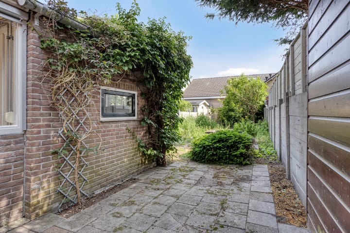 Photo 35 of Dorpsstraat 65