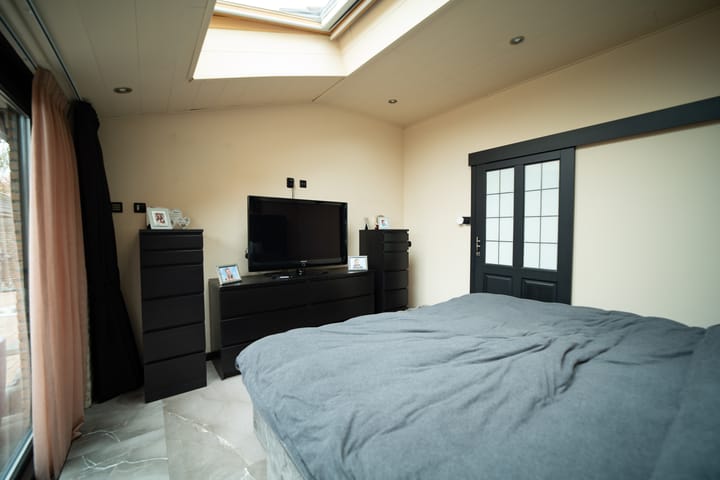 Foto 33 van Kanaalweg Oostzijde 156