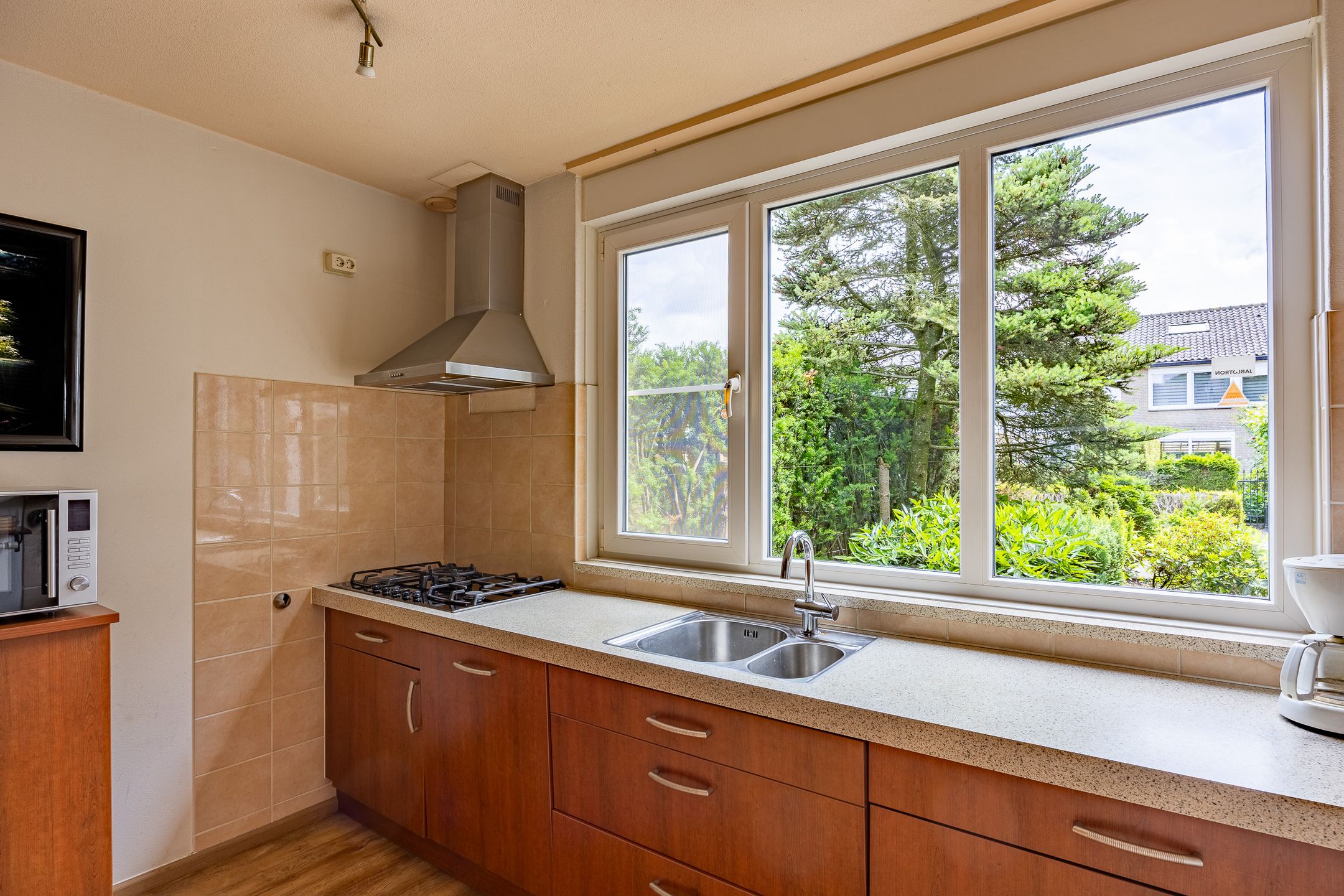 Foto 15 van Mambostraat 28