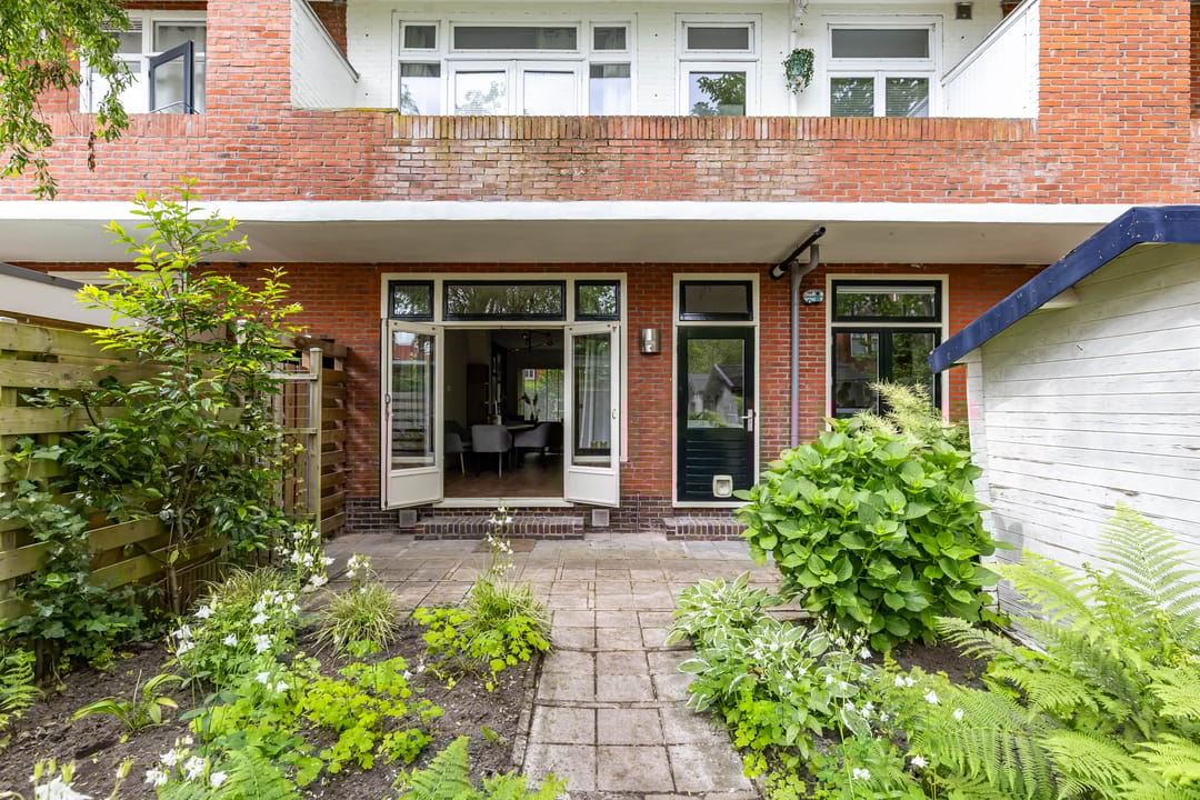 Photo 32 of Hamburgerstraat 9