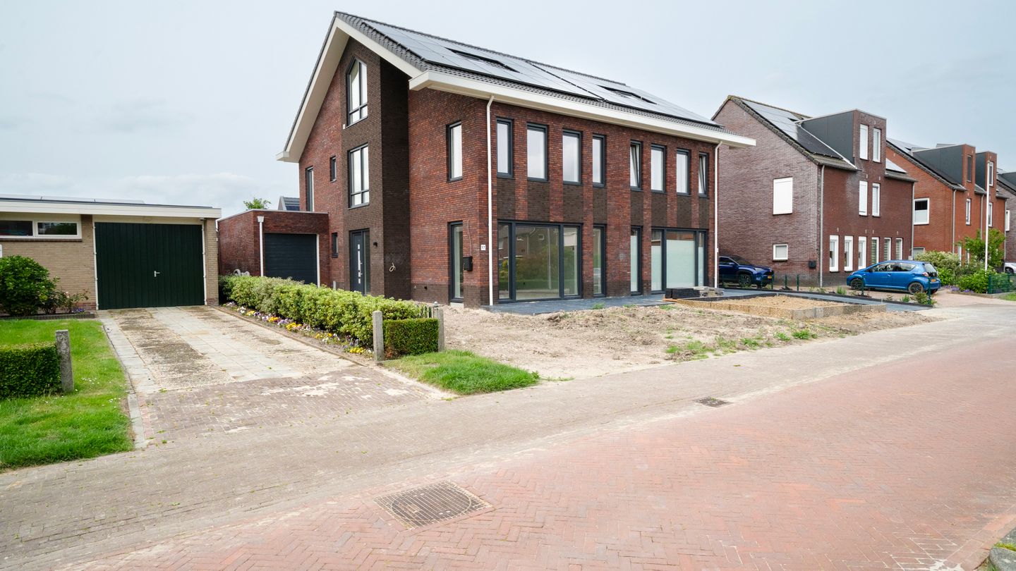 Foto 4 van Saturnusstraat 17