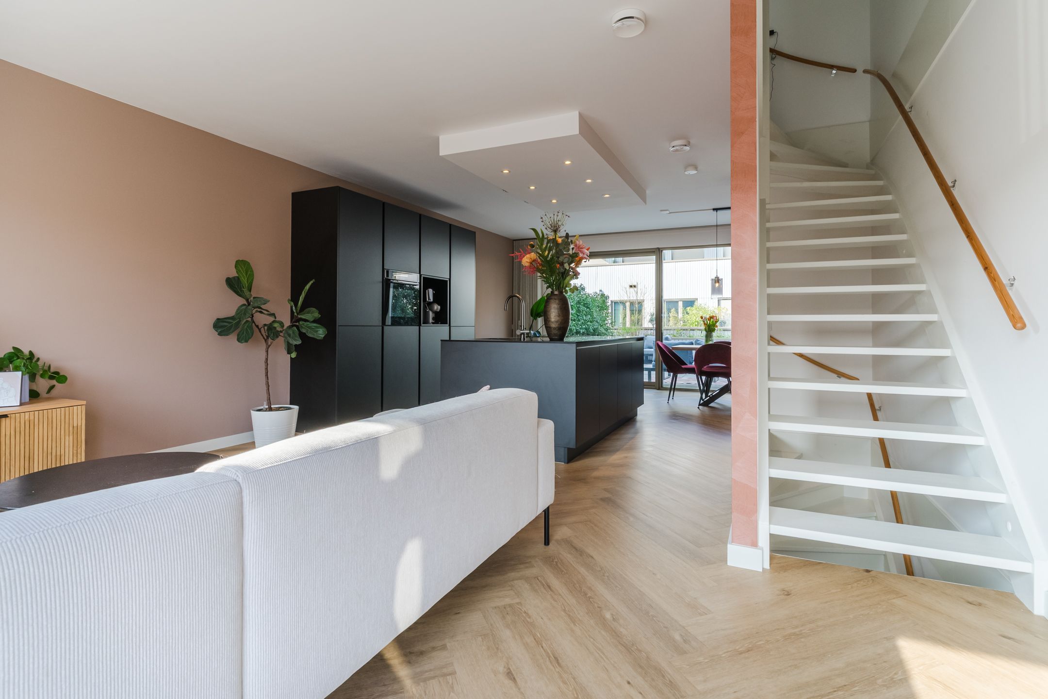 Photo 6 of Prinses Mariannehof 8