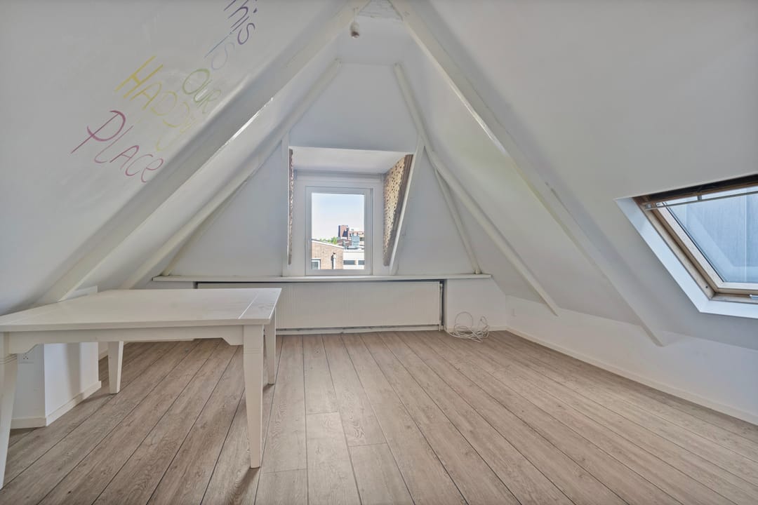 Photo 17 of Bloemstraat 35-A