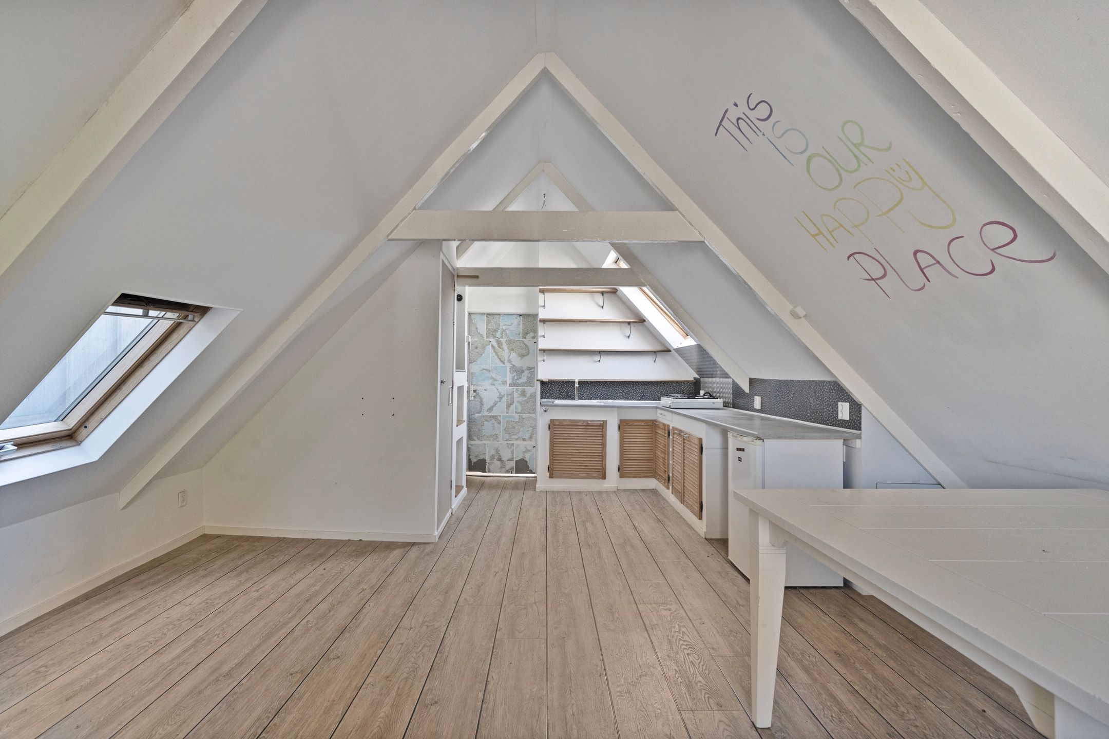 Photo 18 of Bloemstraat 35-A