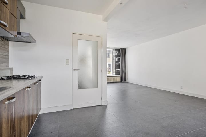 Foto 16 van Mascagnistraat 136