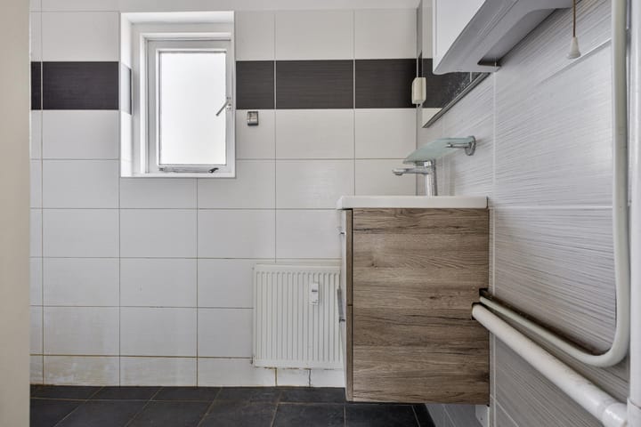 Foto 26 van Mascagnistraat 136