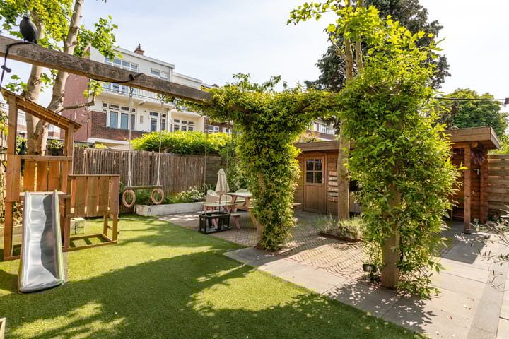 Foto 1 van Ananasstraat 59