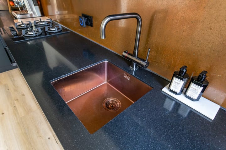 Foto 16 van Ananasstraat 59