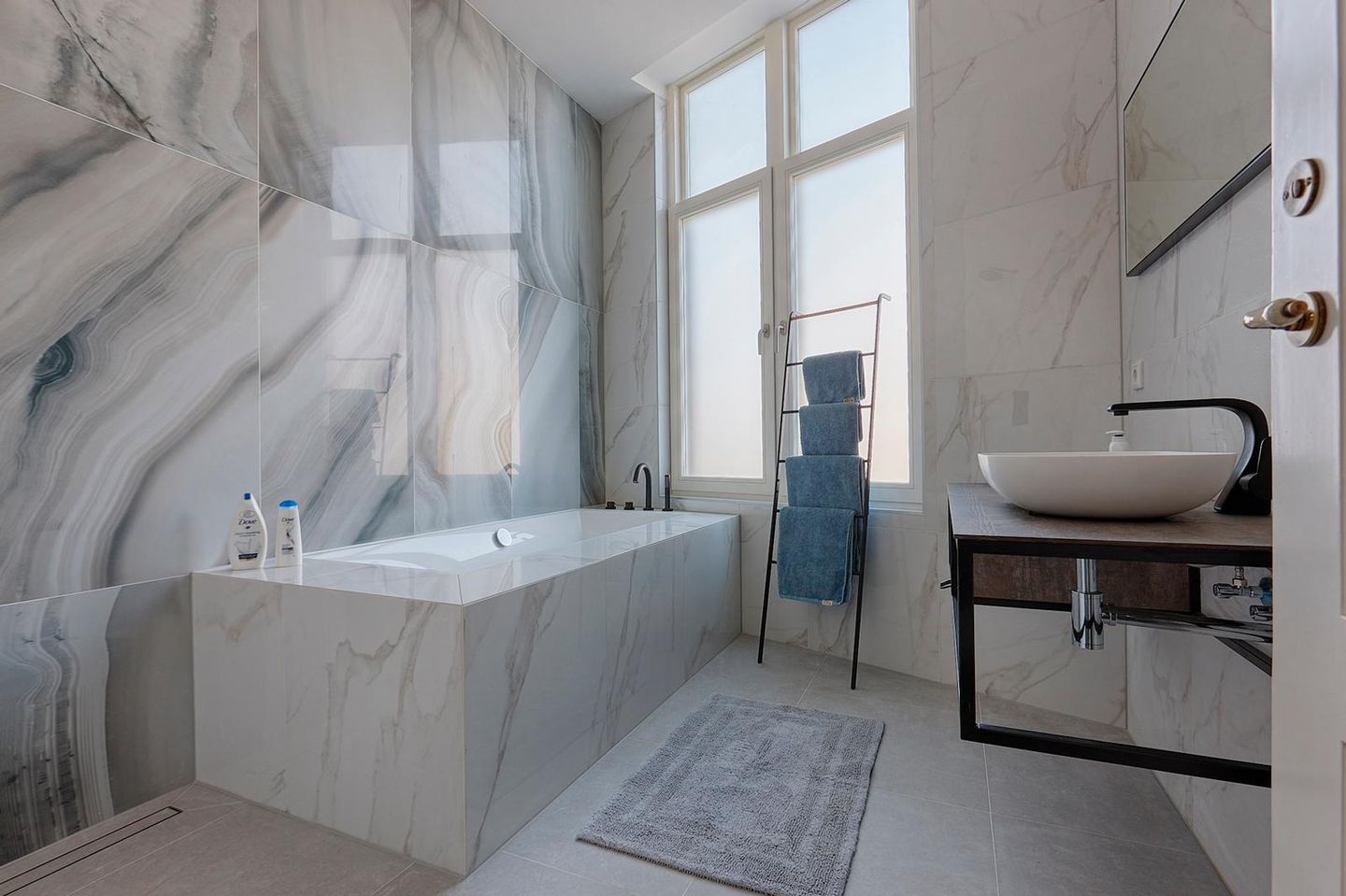 Foto 4 van Laan van Nieuw-Oost-Indië 154