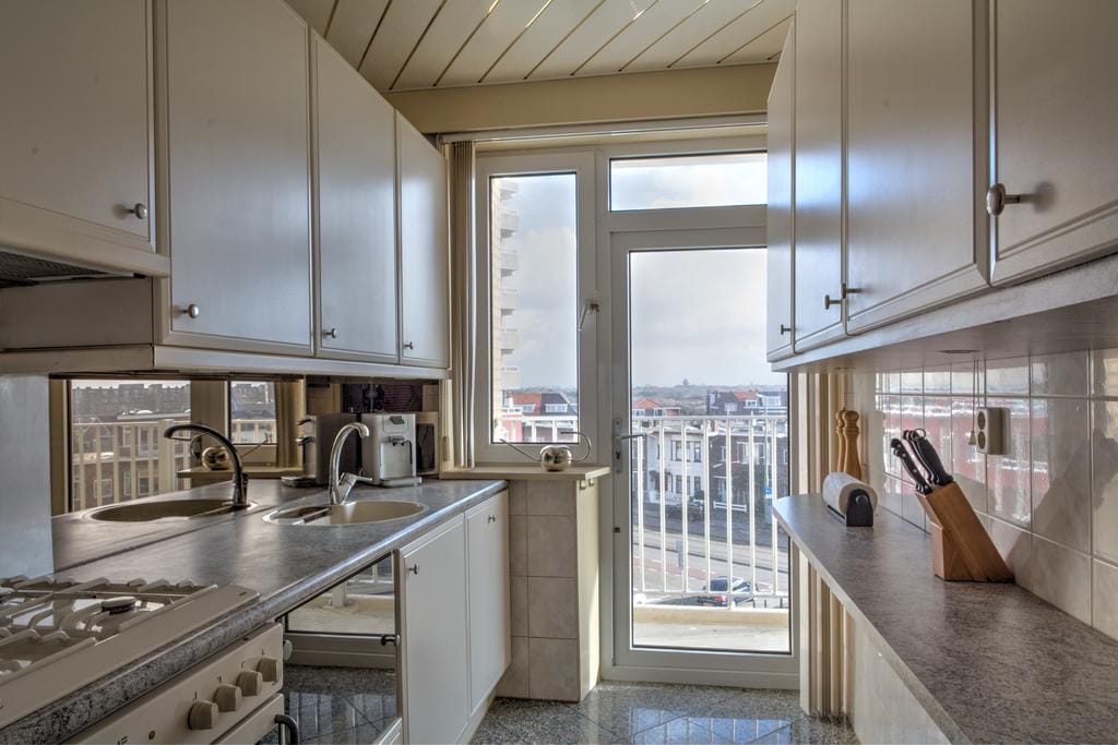 Photo 17 of Zeekant 102-H