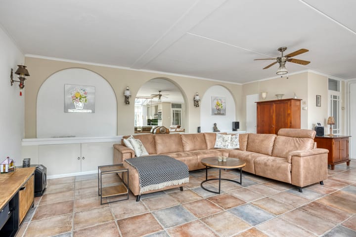 Foto 10 van Botertonstraat 54