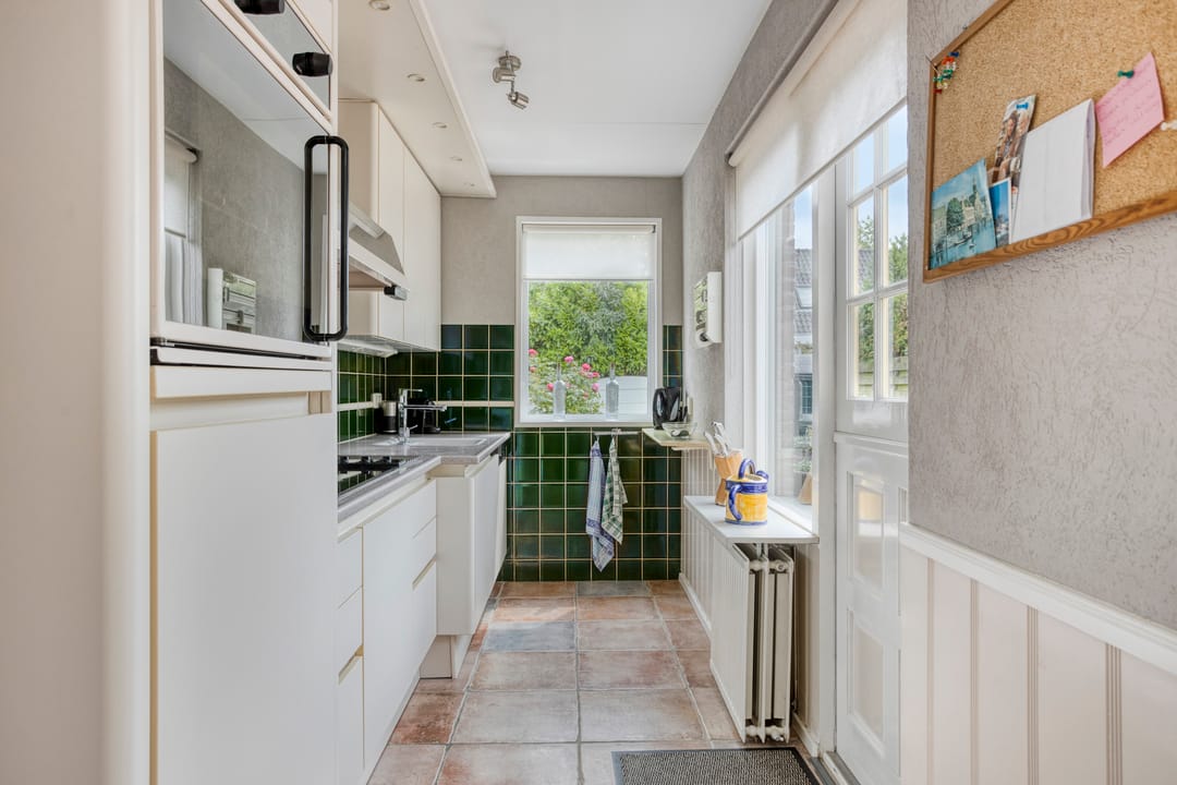 Photo 17 of Botertonstraat 54
