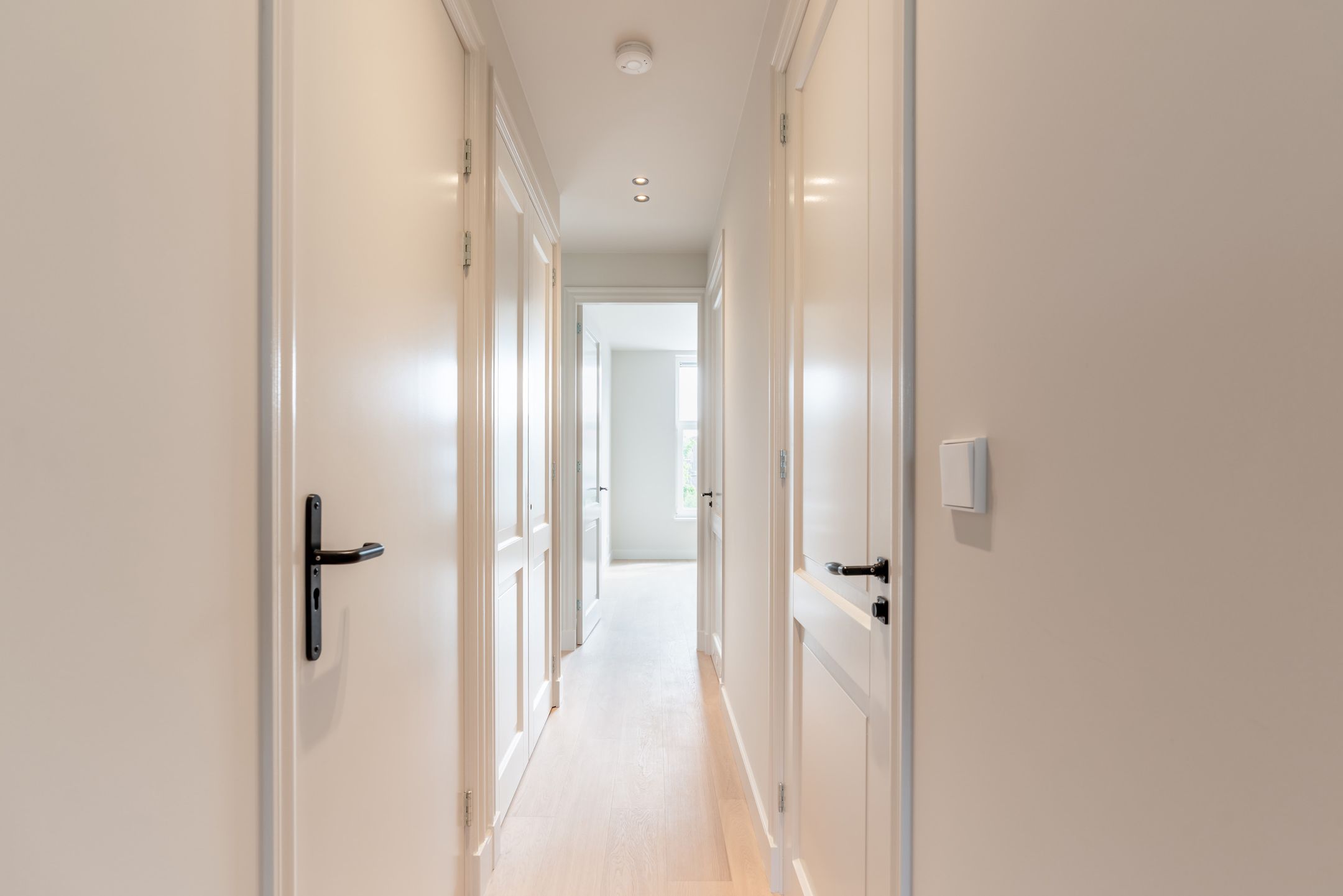 Foto 24 van Raamweg 2-C