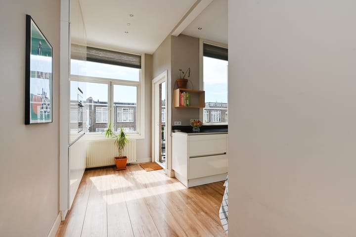 Foto 21 van Valkenboskade 350