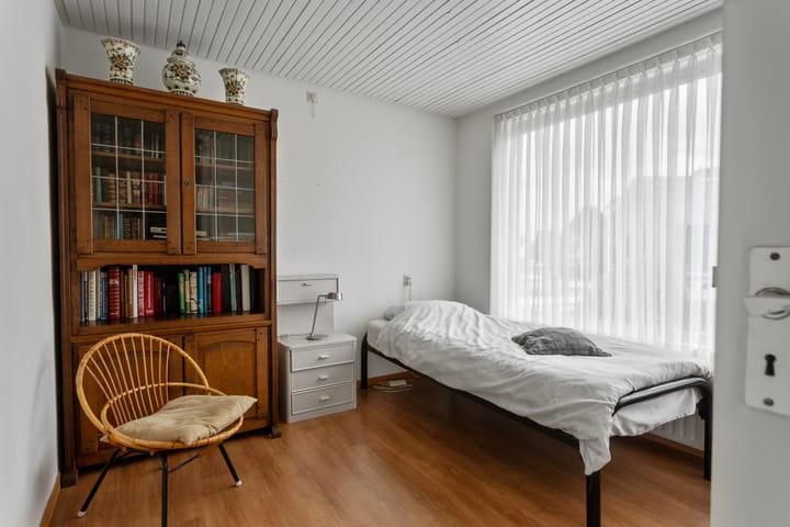 Photo 23 of Zagerstraat 22