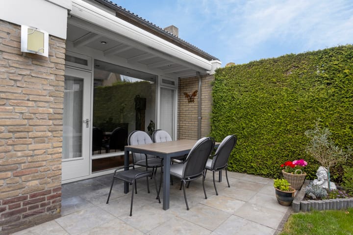 Photo 33 of Zagerstraat 22