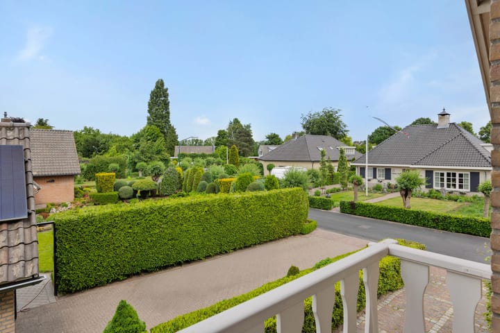 Foto 30 van Hugo Thijssensplein 3