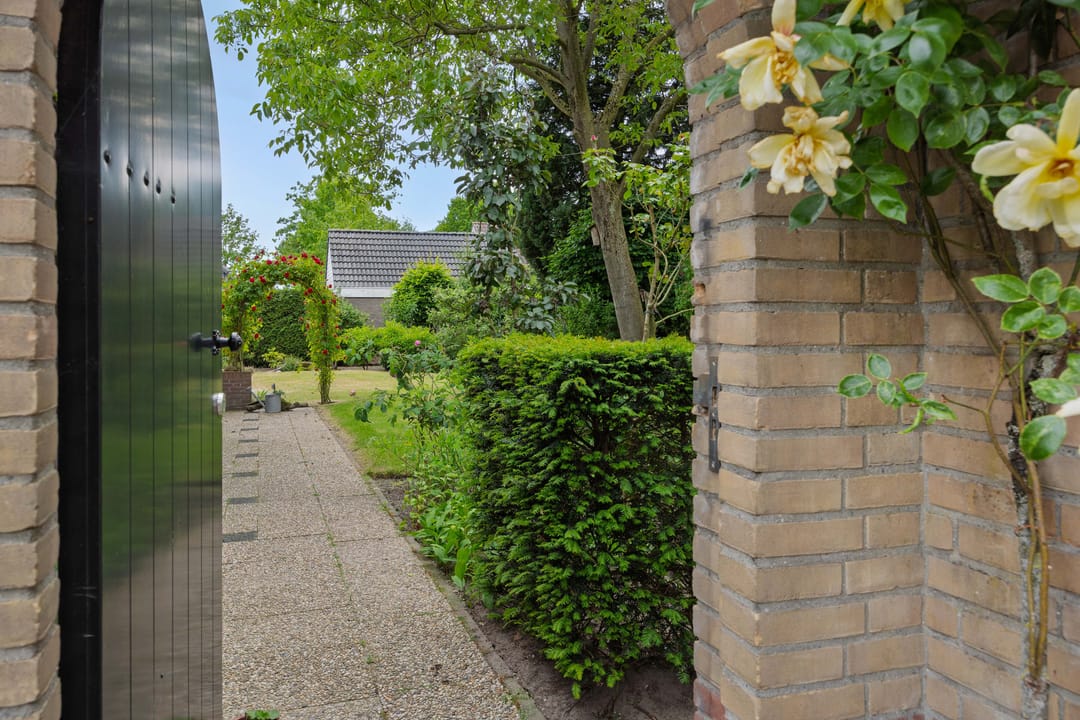 Foto 47 van Hugo Thijssensplein 3