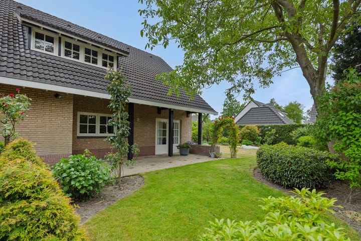 Foto 49 van Hugo Thijssensplein 3