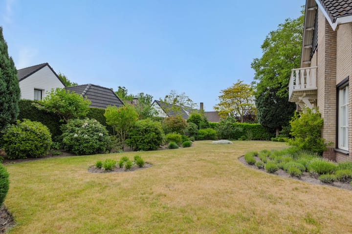 Foto 55 van Hugo Thijssensplein 3