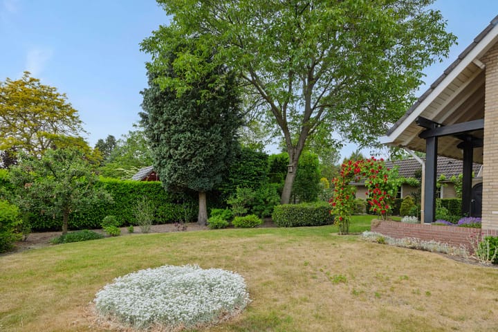 Foto 56 van Hugo Thijssensplein 3