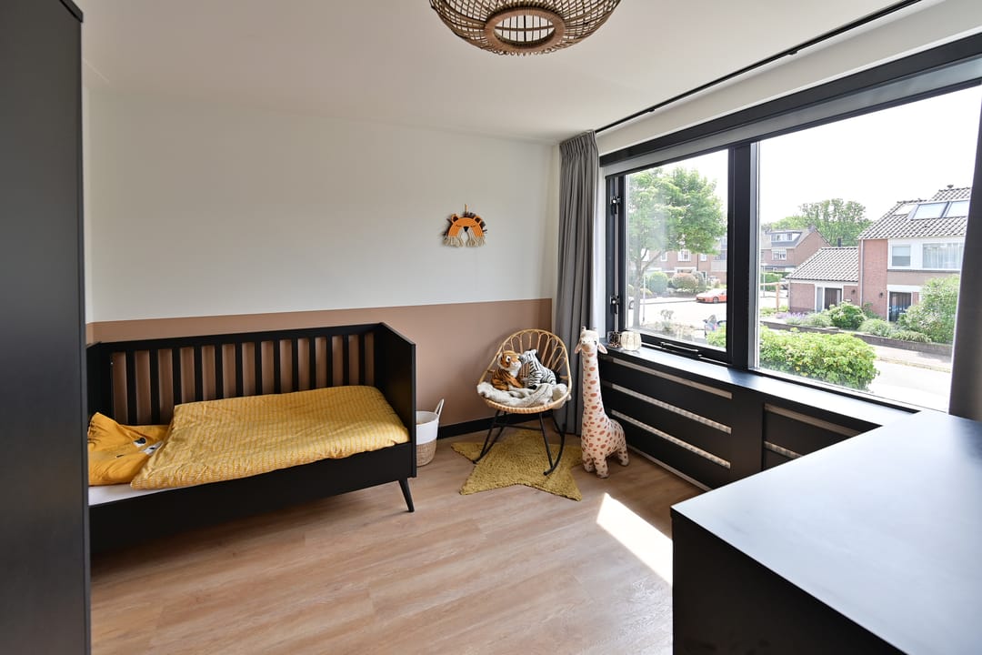 Photo 11 of Antennestraat 17