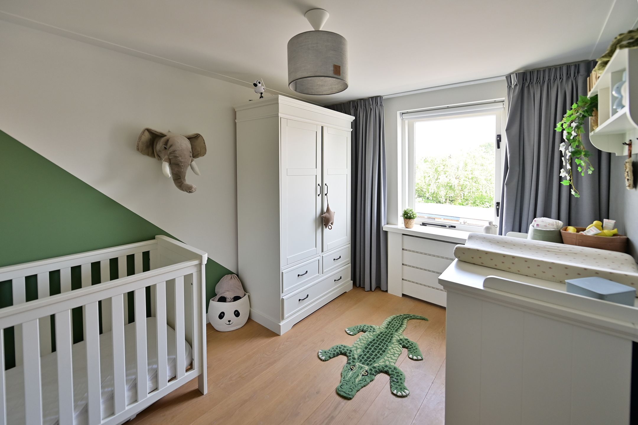 Photo 12 of Antennestraat 17