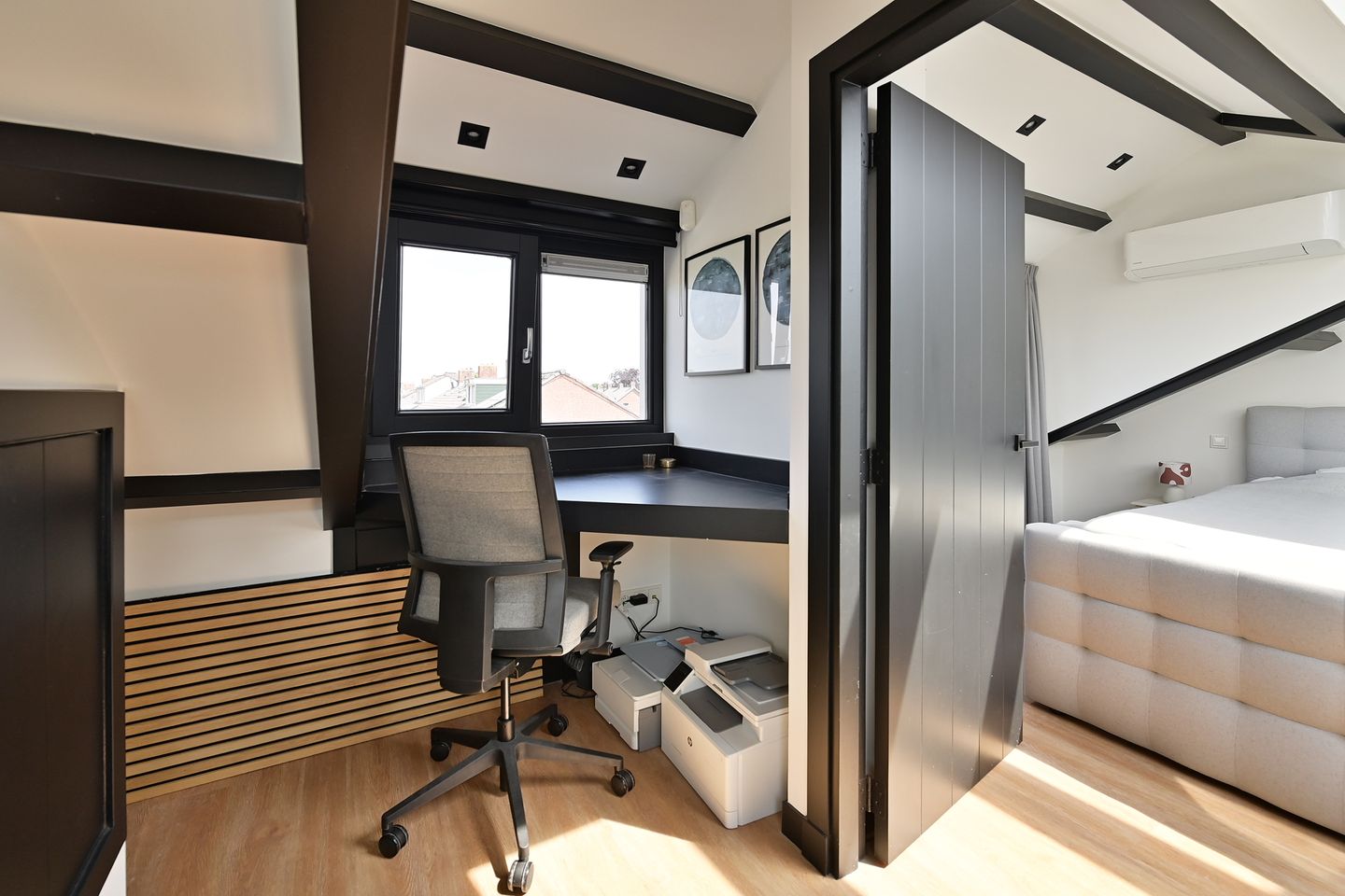 Photo 14 of Antennestraat 17