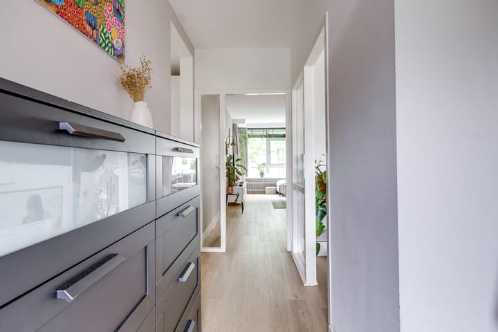 Foto 15 van Van Vollenhovenlaan 123