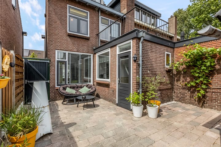 Foto 34 van Prins Bernhardlaan 152