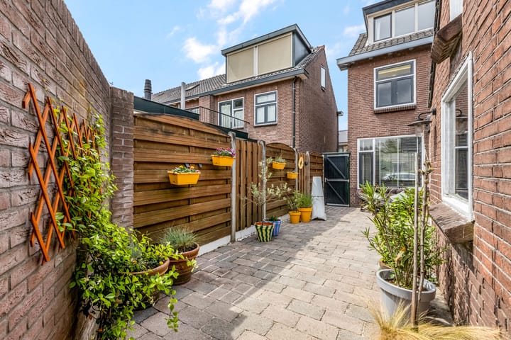 Foto 36 van Prins Bernhardlaan 152