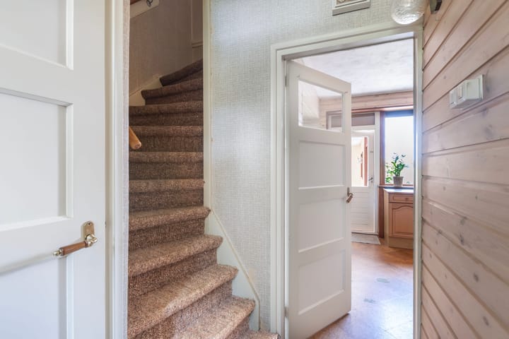 Foto 23 van Lemsterweg 32-C