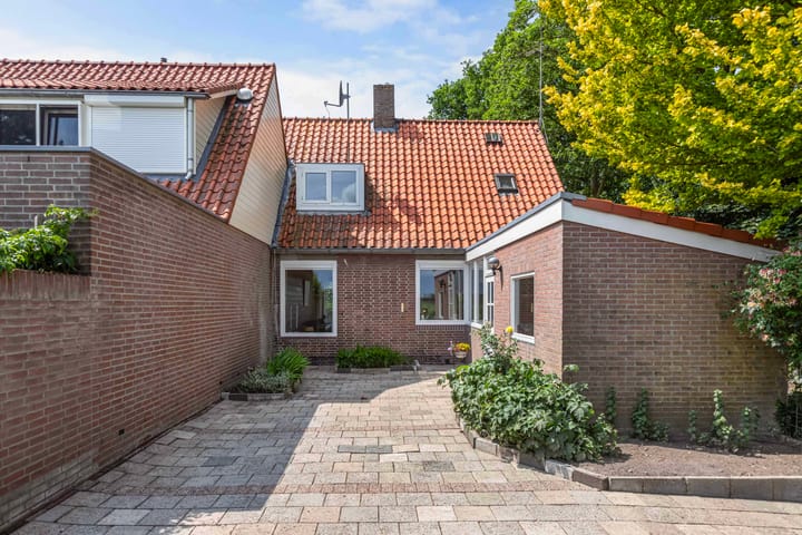 Foto 36 van Lemsterweg 32-C