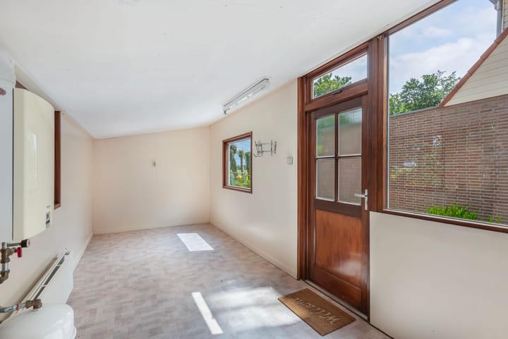 Foto 18 van Lemsterweg 32-C