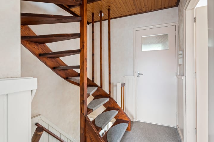 Photo 20 of Maasstraat 20