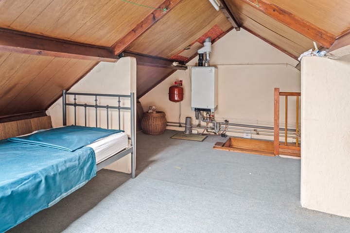 Photo 23 of Maasstraat 20